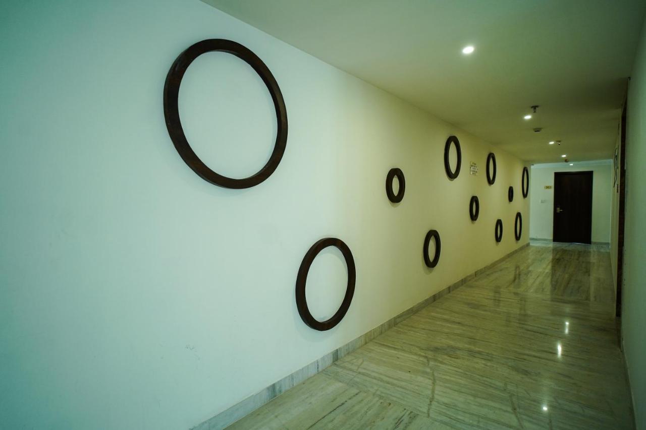 Welkin Hotel , Hyderabad Secunderabad Exterior photo