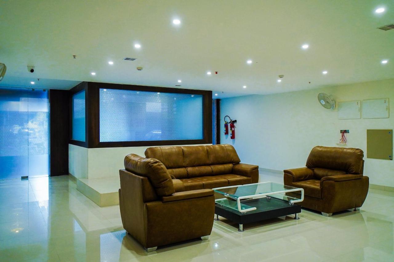 Welkin Hotel , Hyderabad Secunderabad Exterior photo