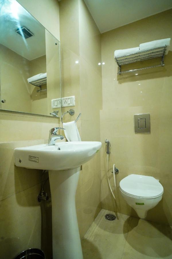 Welkin Hotel , Hyderabad Secunderabad Exterior photo