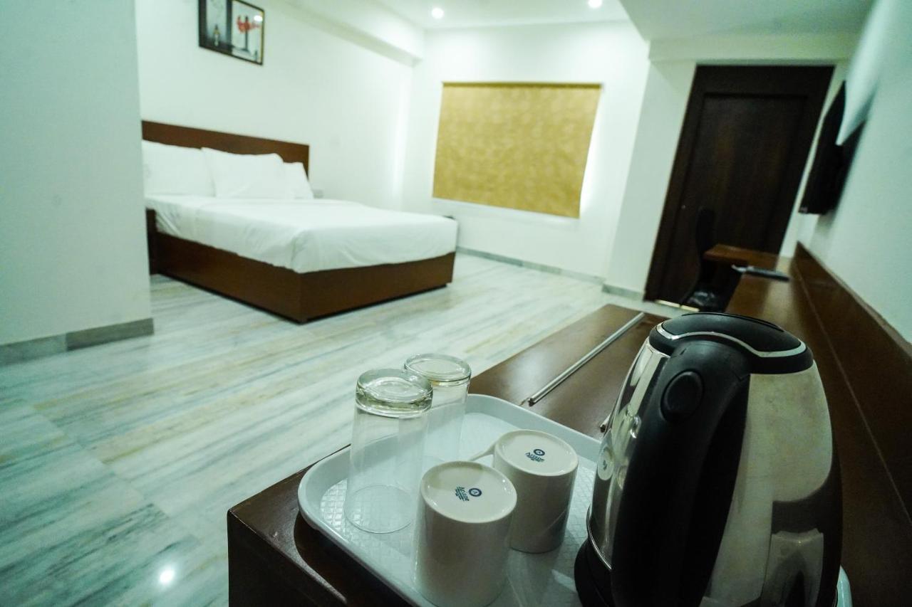 Welkin Hotel , Hyderabad Secunderabad Exterior photo